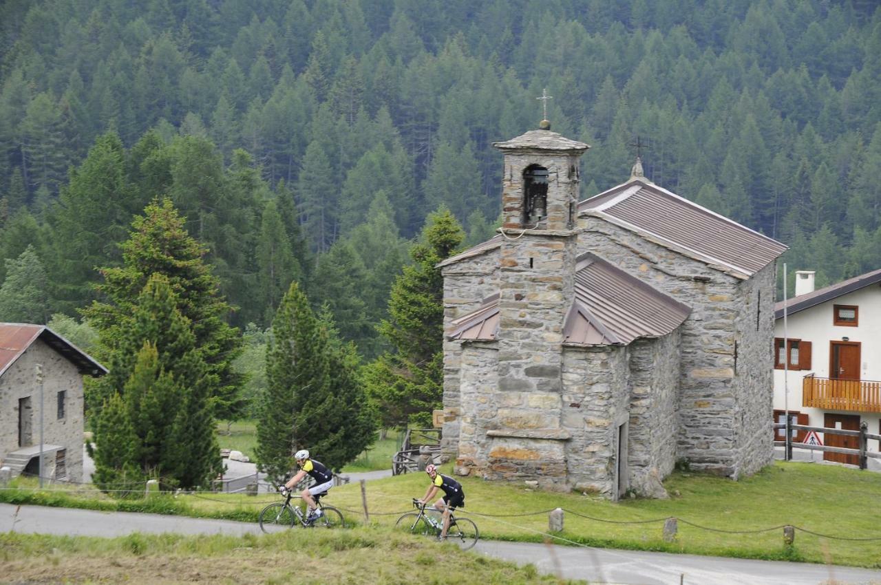 Belvedere Mountain Experience Hotel Monno Exterior photo